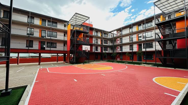 Central courtyard and sports court